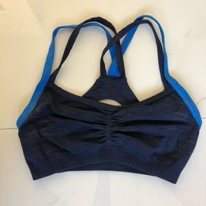 ✨NEW✨ Athleta Namaste 2 toned sports bra